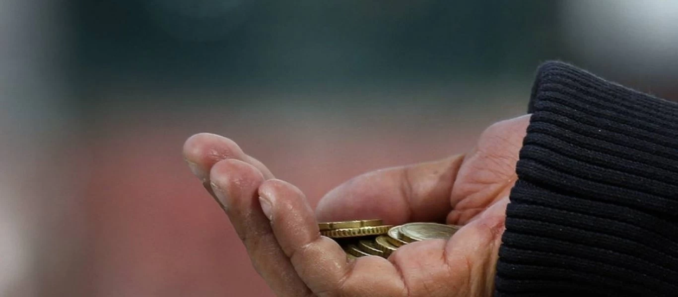 Επικουρική ασφάλιση: Μέχρι και 70 δισεκατομμύρια για... επενδύσεις ιδιωτικών εταιρειών με τις ευλογίες της κυβέρνησης!